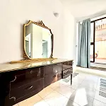 La Corte